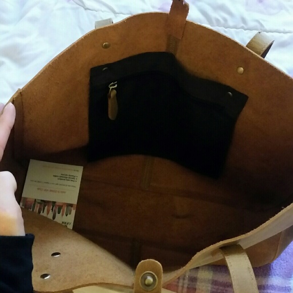 BNWT S-ZONE Genuine Leather Shoulder Bag - Picture 4 of 8